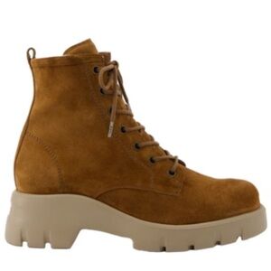 Brown suede leather Boots. US sizes